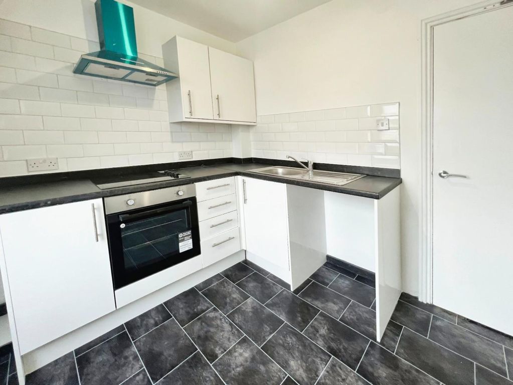 Property photo 1 of 9 52c9F66F-Img_8300.Jpg