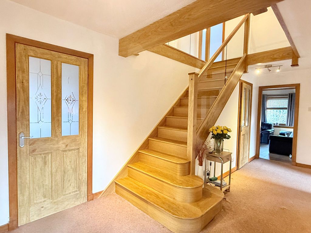 Property photo 3 of 42