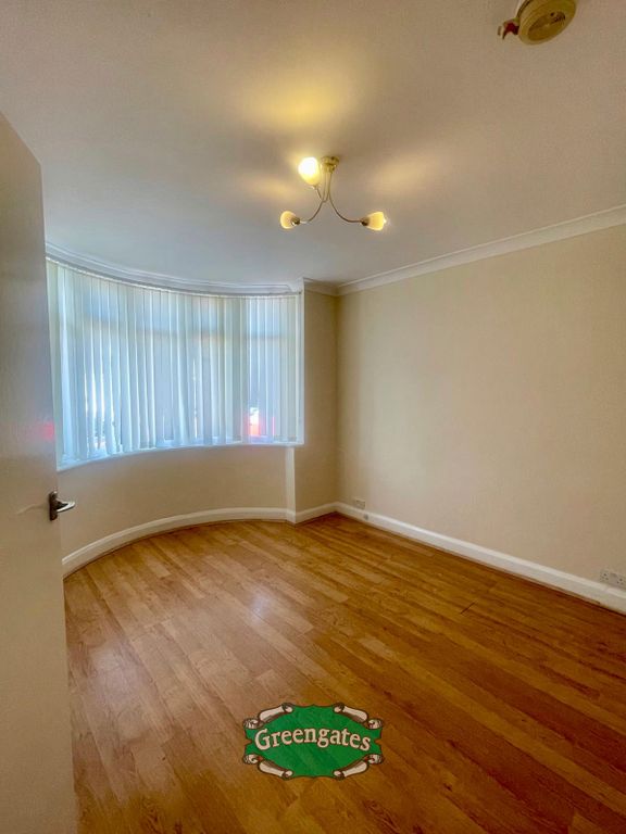 Property photo 3 of 15 Whatsapp Image 2026-09-21 At 12.55.57