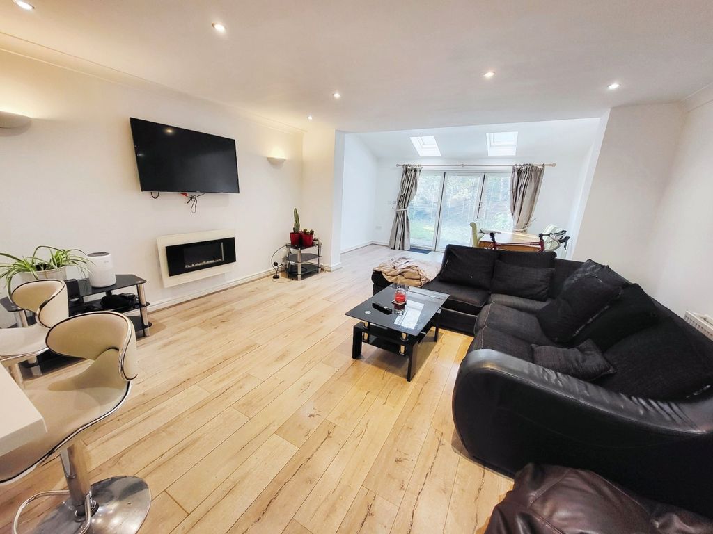 Property photo 2 of 20 Picture No. 20