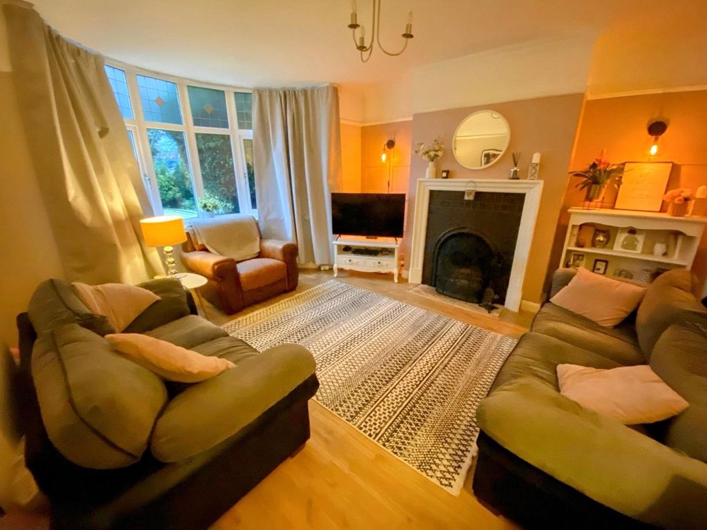 Property photo 3 of 33 Picture No. 52