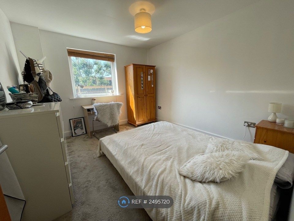 Property photo 3 of 8