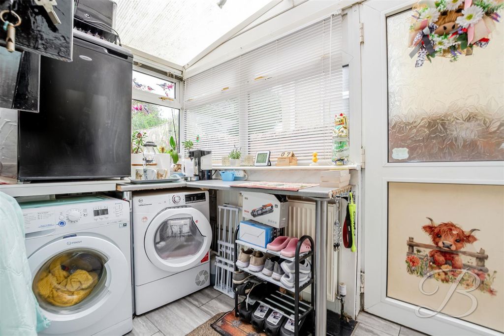 Property photo 3 of 22 Ccltd-10.Jpg