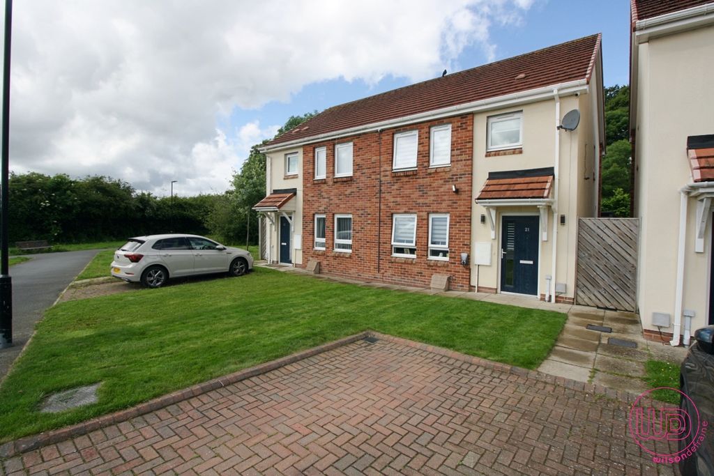Property photo 1 of 28