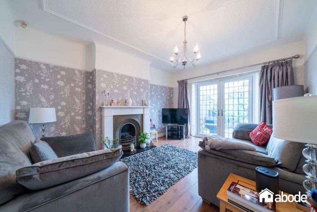 Property photo 3 of 25 Dsc02812-Hdr.Jpg