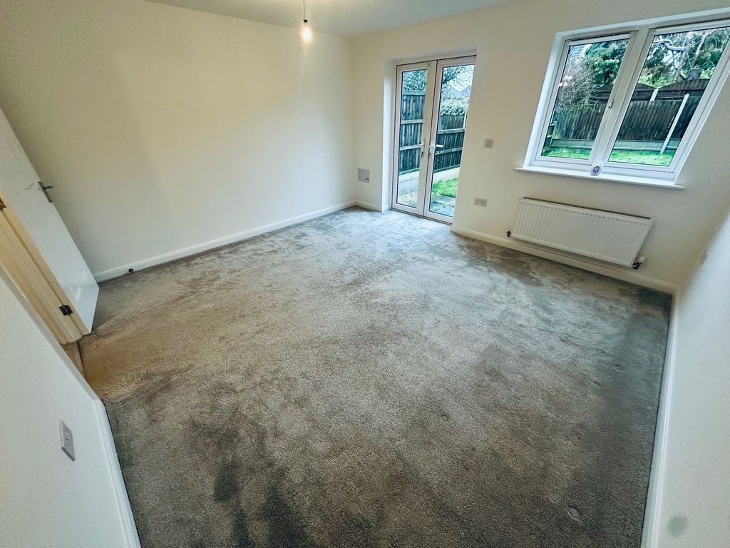 Property photo 3 of 8 Living Room