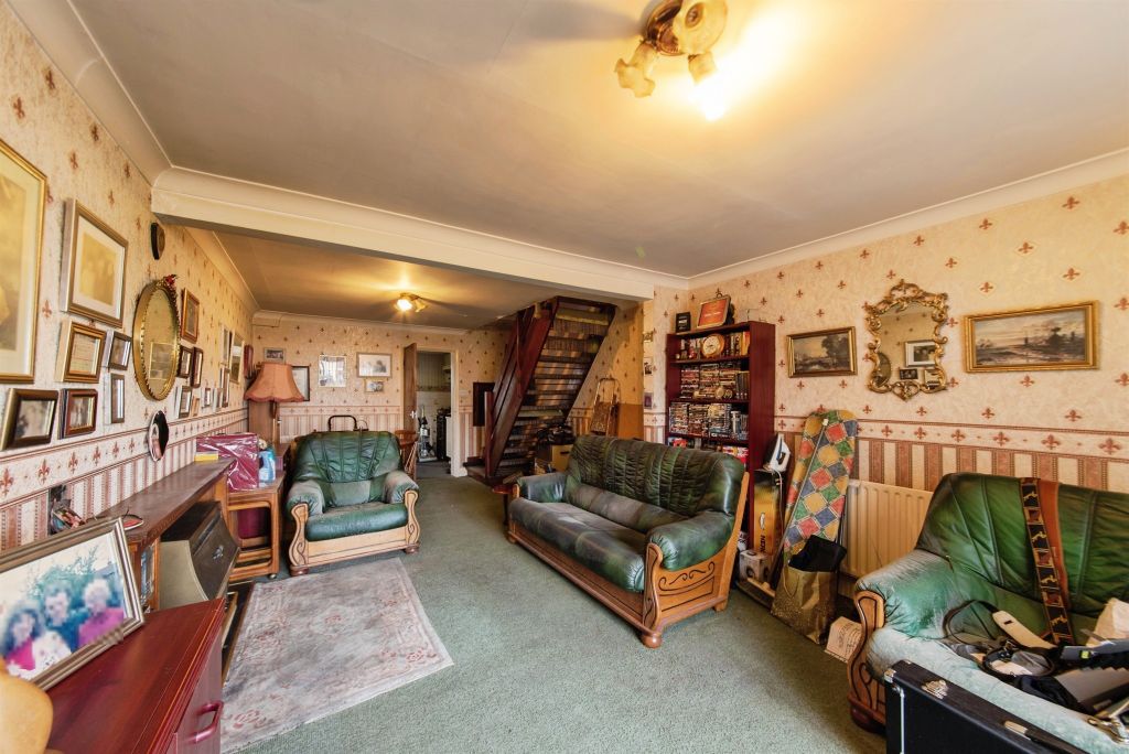 Property photo 3 of 13