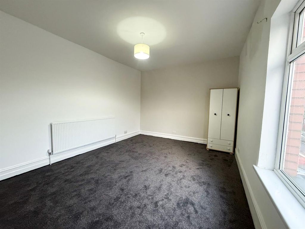 Property photo 3 of 9 Img-20251118-Wa0014.Jpg