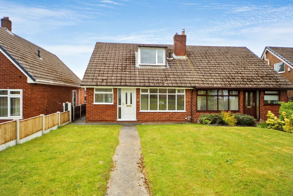 Property photo 1 of 18