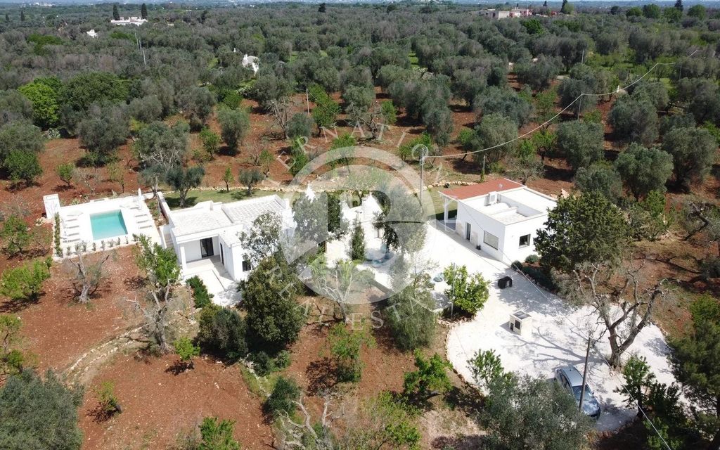 Property photo 1 of 52