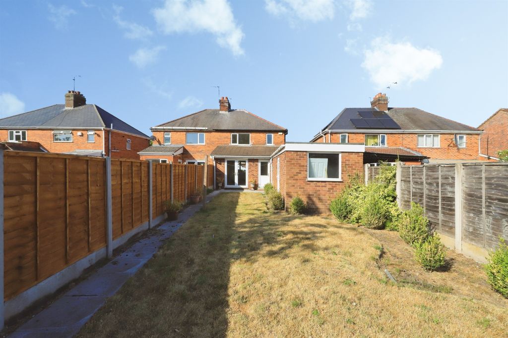 Property photo 2 of 18