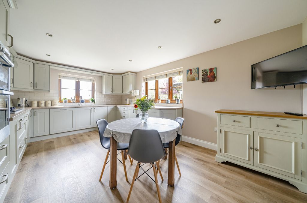 Property photo 3 of 24 1123844 (12).Jpg