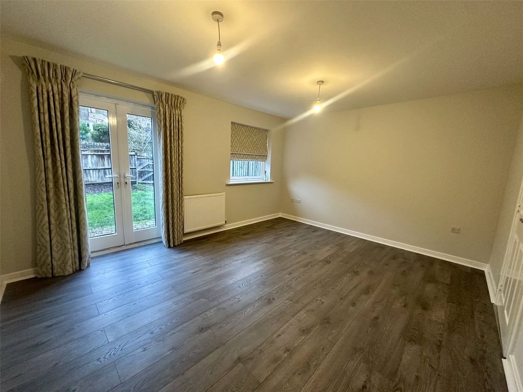 Property photo 3 of 10 Picture No. 03