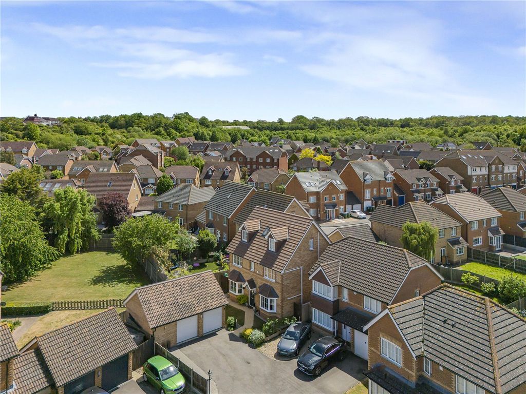 Additional image 34 of 5 bed detached house for saleCortland Close, Crayford, Kent DA1