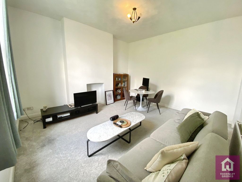 Property photo 3 of 19 Picture No. 16
