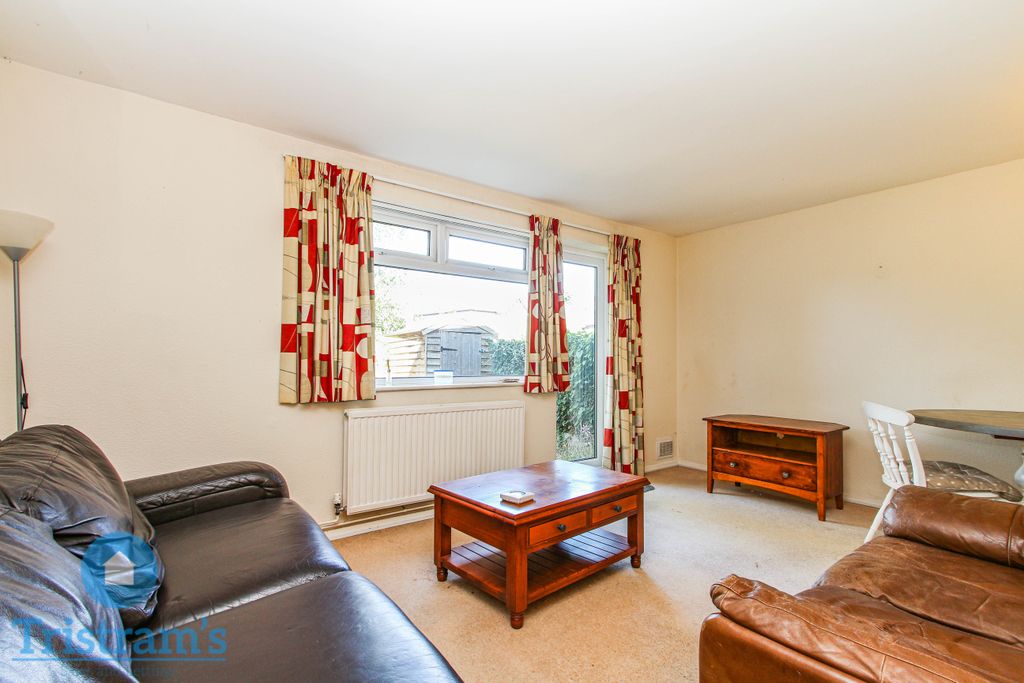 Property photo 2 of 11 Img_9025