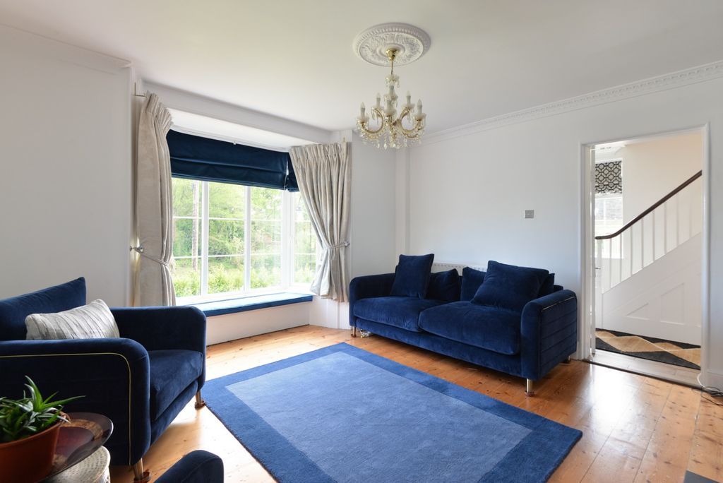 Property photo 3 of 15 2017738