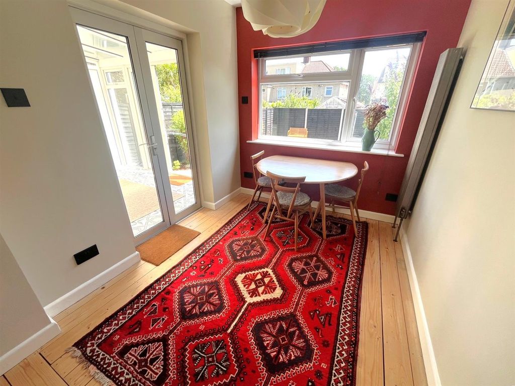 Additional image 6 of 4 bed semi-detached house for saleHutton Close, Westbury-On-Trym, Bristol BS9