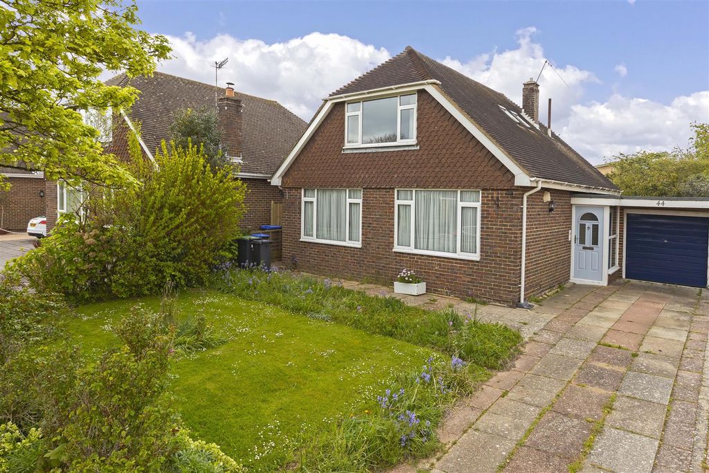 Property photo 1 of 16 44 Cumberland_16.Jpg