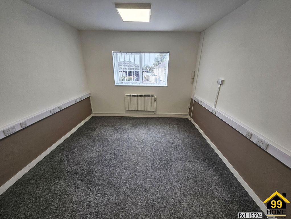 Property photo 2 of 14 Photo 1