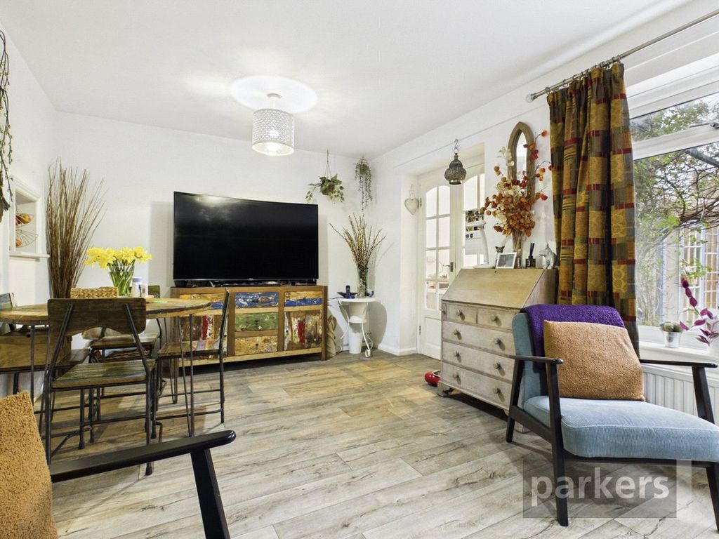 Property photo 3 of 31 Picture No. 43