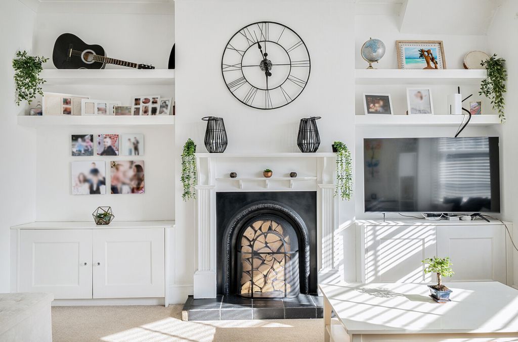 Property photo 1 of 14 1466202-14-6A0F44...