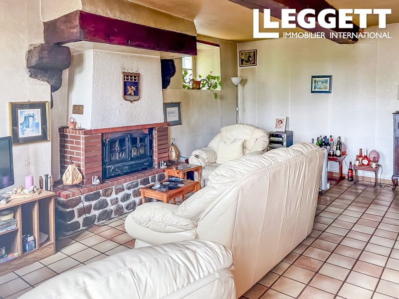 Property photo 3 of 10