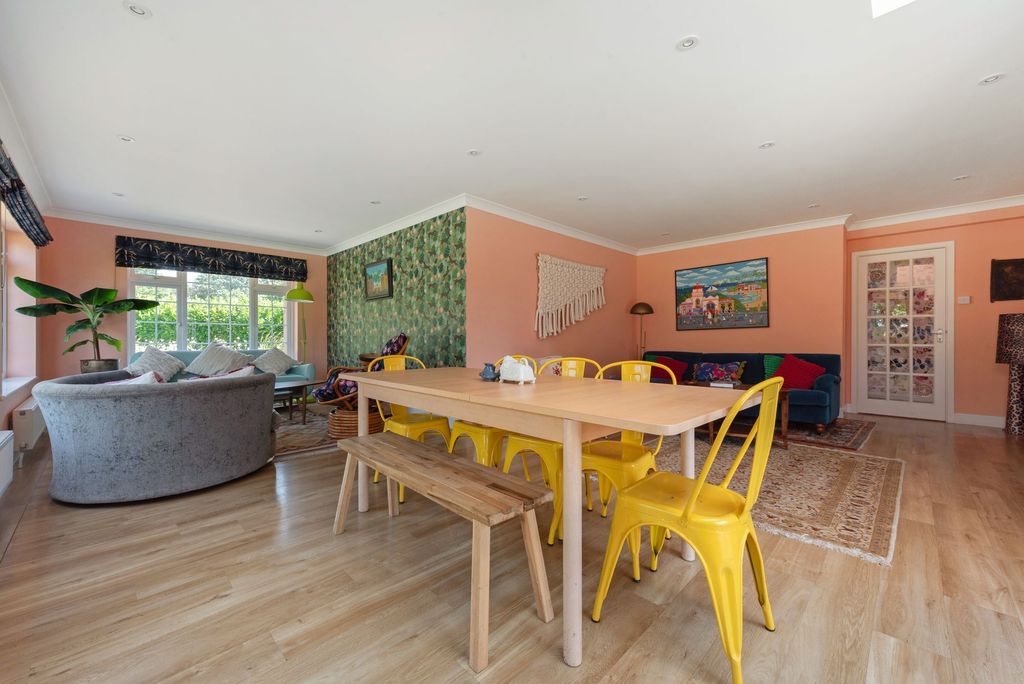 Property photo 3 of 31 3