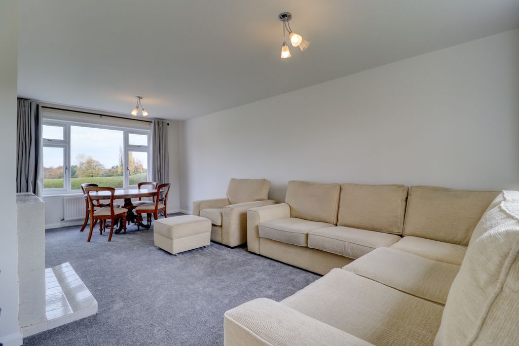 Property photo 2 of 20 Picture No. 19