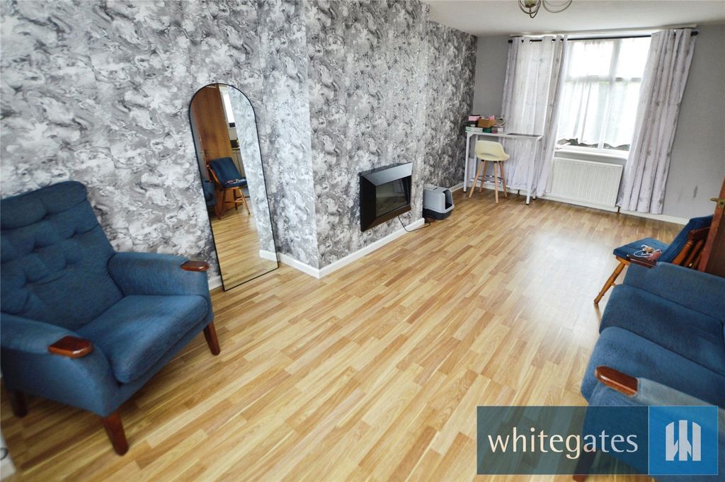 Property photo 3 of 7 Picture No. 16