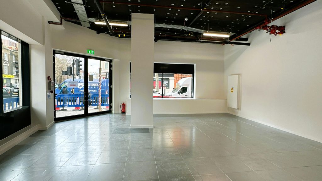 Property photo 1 of 8 2026 03 16 - Retail - Acorn House, 314 - 320 Grays Inn Road, London WC1X 8Dp - Internal 6.Jpg