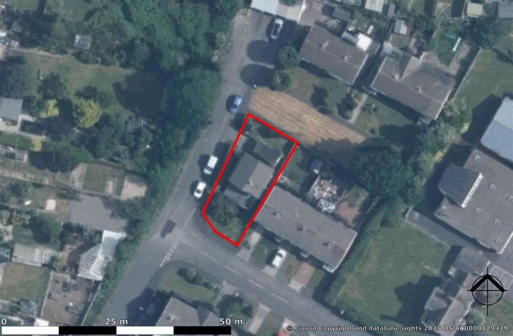 Property photo 2 of 18