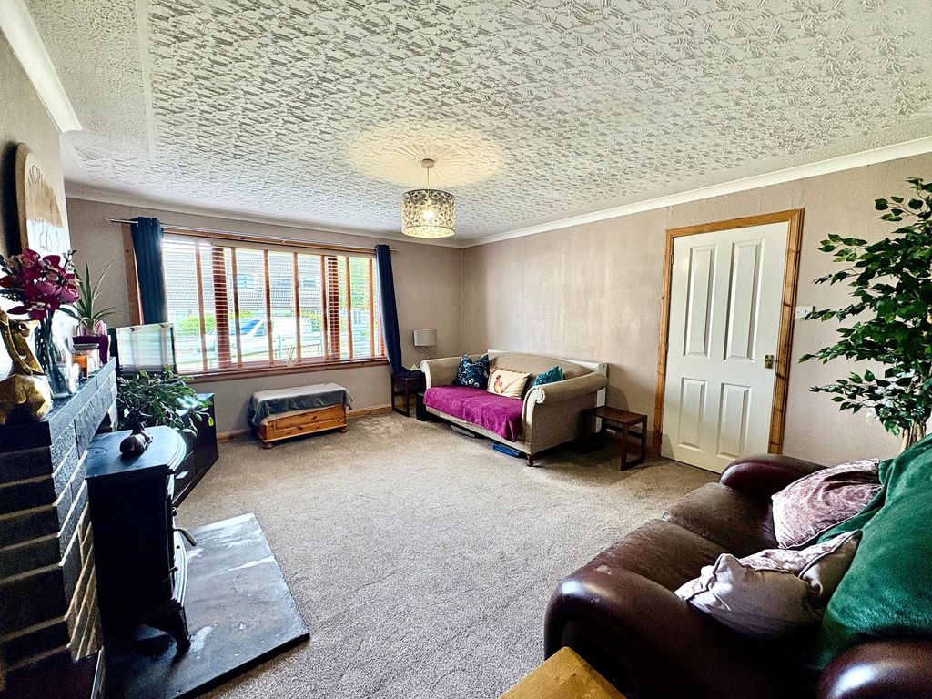 Property photo 2 of 15 Not Specified