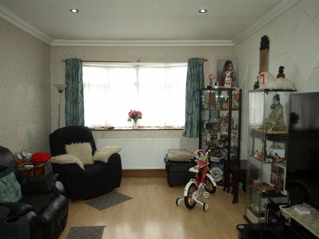 Property photo 2 of 15 Gallery