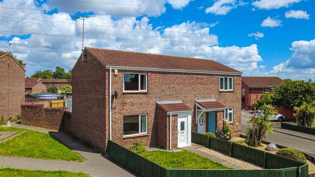 Property photo 1 of 17 4742931
