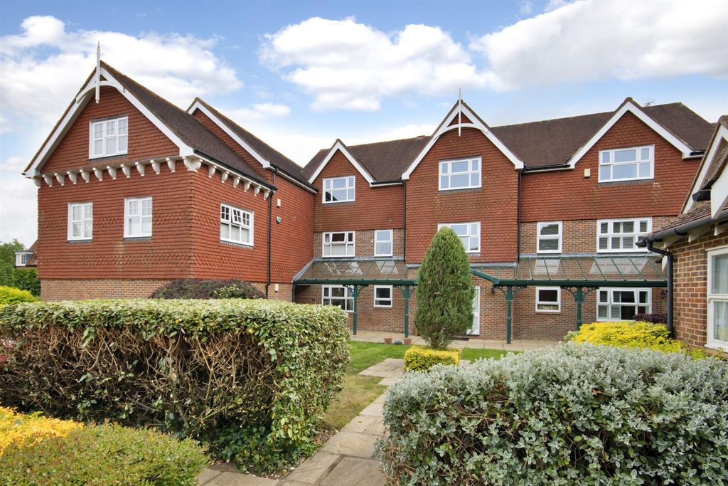 Property photo 3 of 18 59999_001.Jpg
