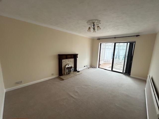 Property photo 2 of 9 Img_0323.Jpg