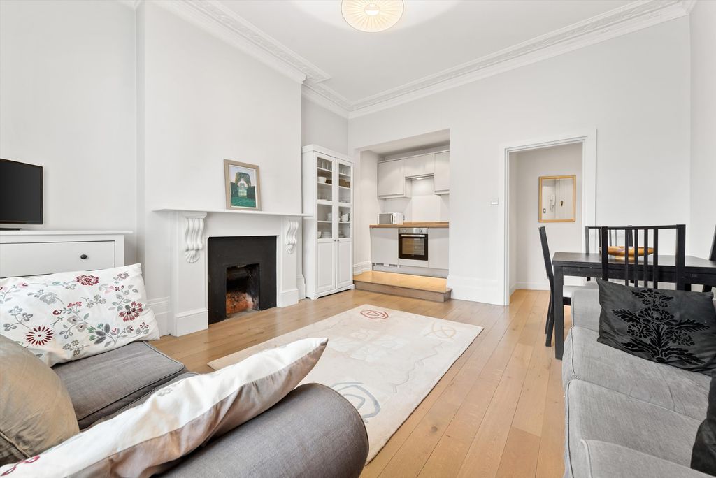 Property photo 2 of 7 Image