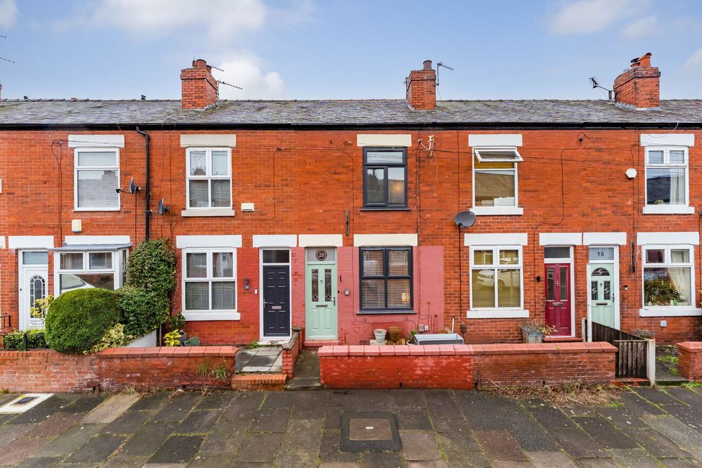 Property photo 1 of 22