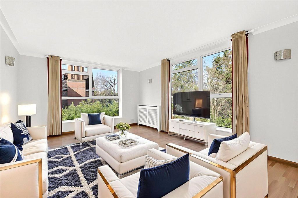 Property photo 1 of 22 Picture No. 02