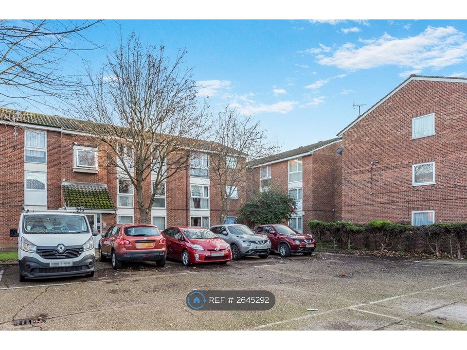 Property photo 2 of 21