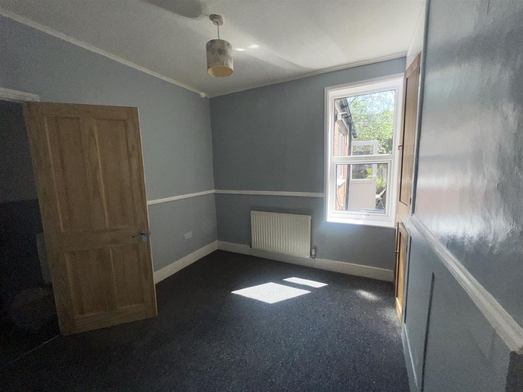 Property photo 3 of 8 Reception 2.Jpeg