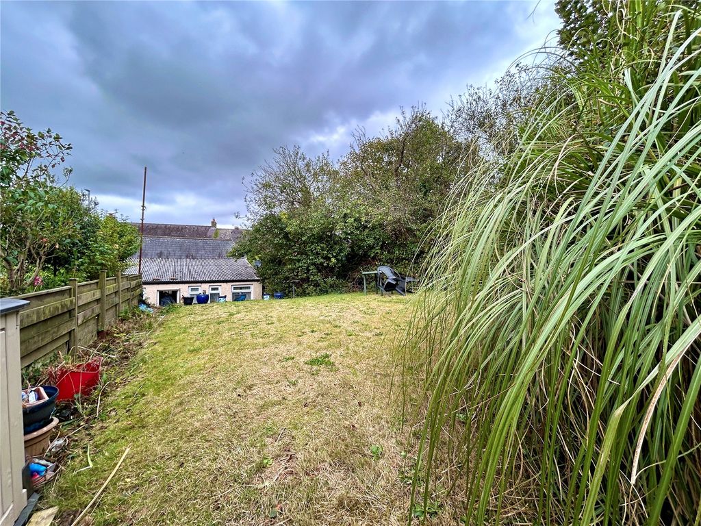 Property photo 2 of 4 Picture No. 05