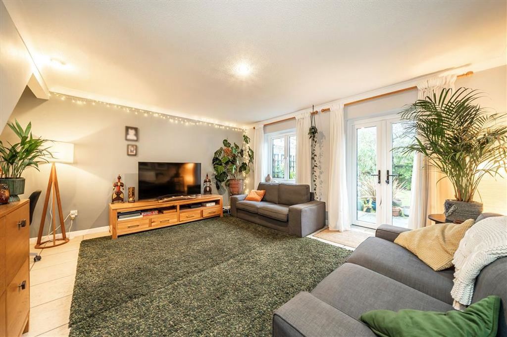 Property photo 3 of 5