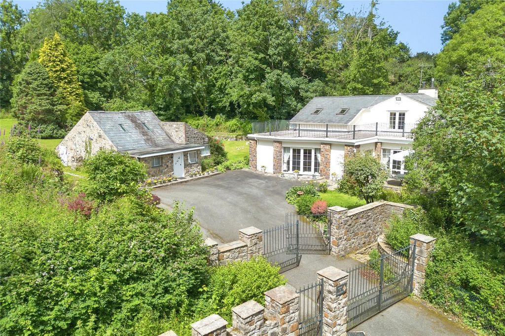 Property photo 1 of 35 Picture No. 34