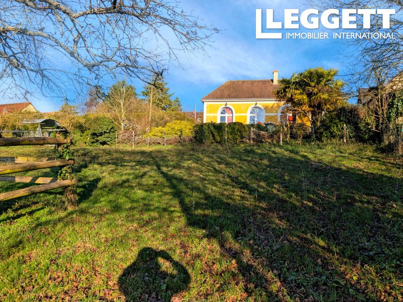 Property photo 1 of 10