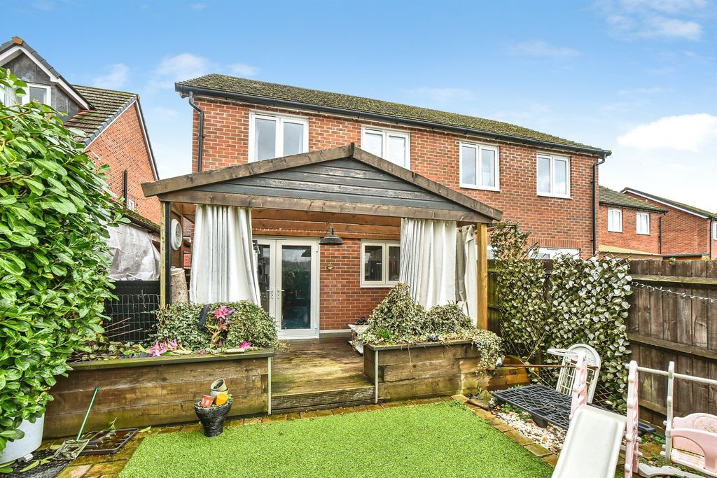 Property photo 1 of 14