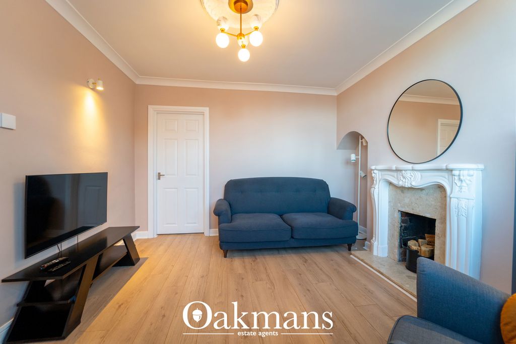 Property photo 3 of 12 Photograph