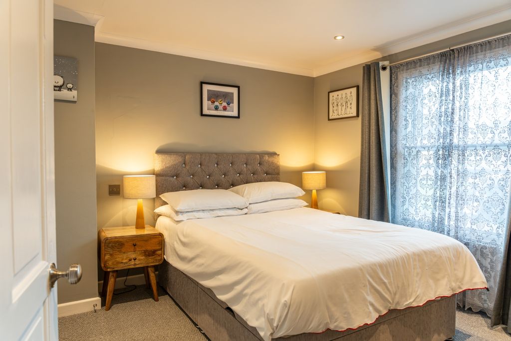 Additional image 22 of 4 bed semi-detached house for saleMill Street, Caerleon NP18