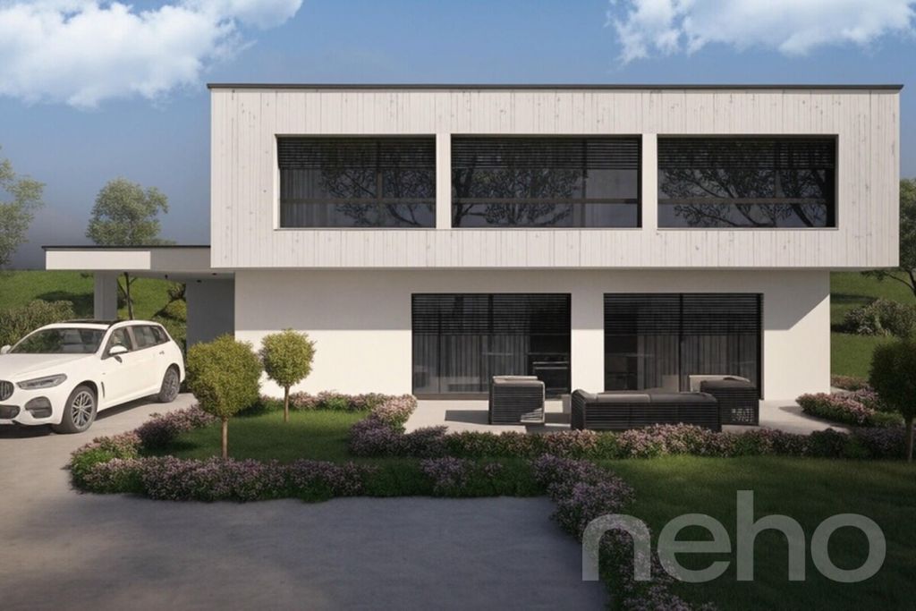 Property photo 2 of 12